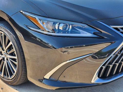 2022 Lexus ES 350 Premium