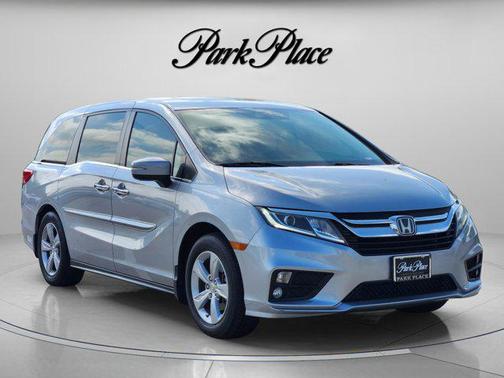 Lunar Silver Metallic 2019 Honda Odyssey EX-L