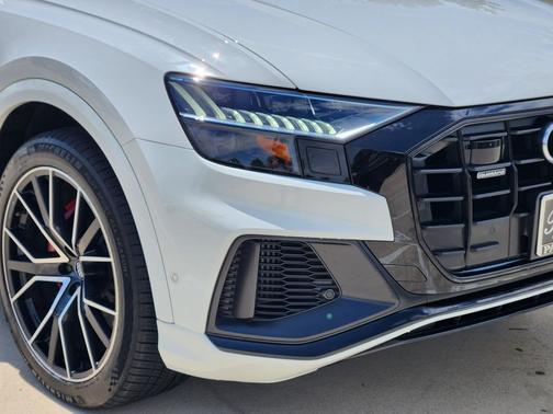 Carrara White 2019 Audi Q8 3.0T Premium