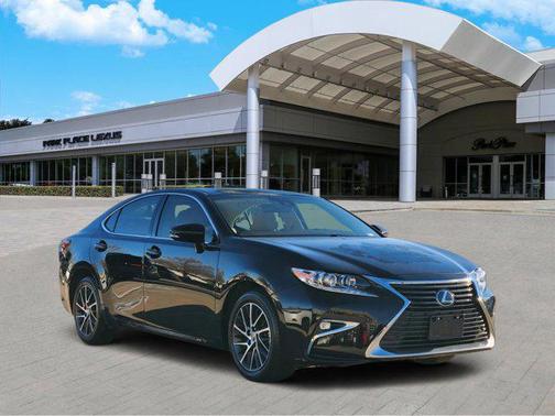2017 Lexus ES 350 Base