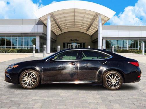 2017 Lexus ES 350 Base