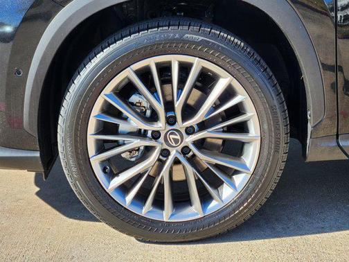 2026 Lexus NX 350h Luxury