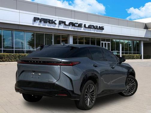 2023 Lexus RZ 450e Luxury