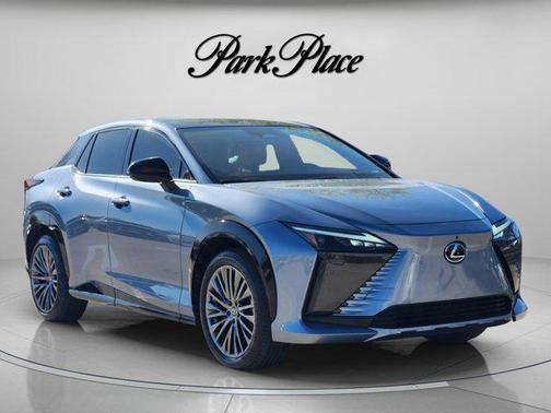2023 Lexus RZ 450e Luxury