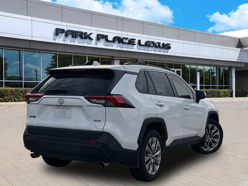 2020 Toyota RAV4 XLE Premium