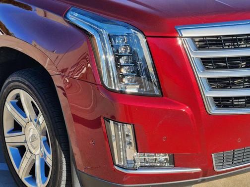 2018 Cadillac Escalade Premium Luxury