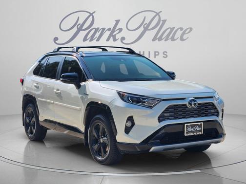 Midnight Black Metallic 2021 Toyota RAV4 Hybrid SE