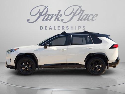 Midnight Black Metallic 2021 Toyota RAV4 Hybrid SE