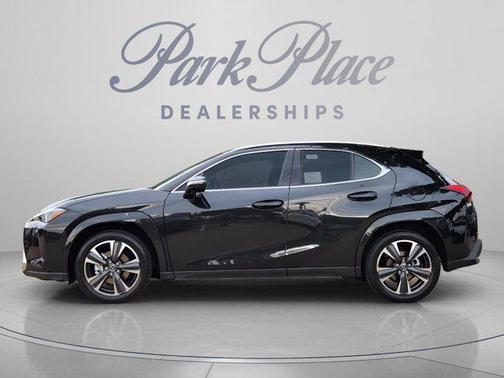 Caviar 2026 Lexus UX 300h Premium