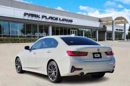 2019 BMW 330 330i