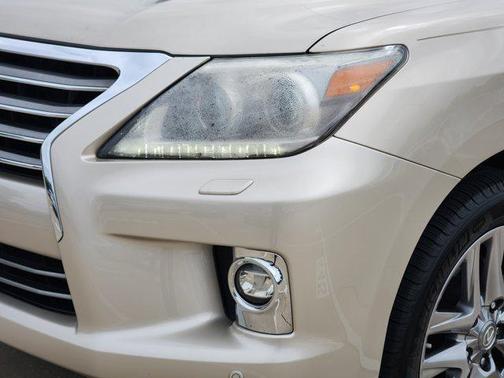Cashmere Metallic 2014 Lexus LX 570 Base