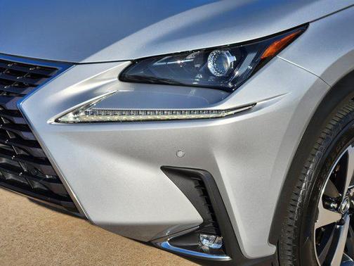 2018 Lexus NX 300h Base