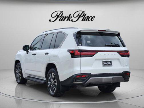 Eminent White Pearl 2024 Lexus LX 600 Premium