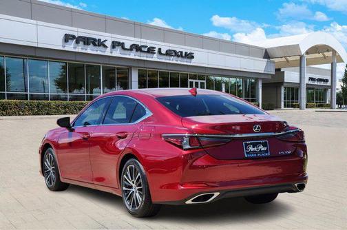 2025 Lexus ES 350 Base