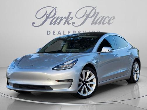Silver Metallic 2018 Tesla Model 3 Long Range