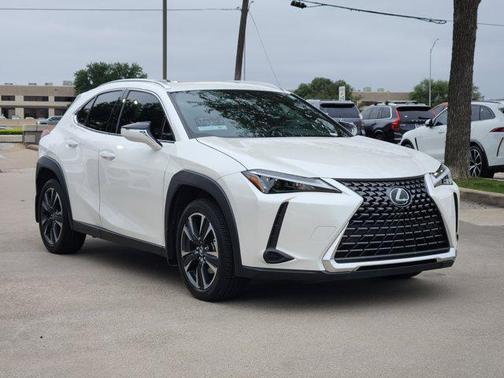 Eminent White Pearl 2025 Lexus UX 300h Base