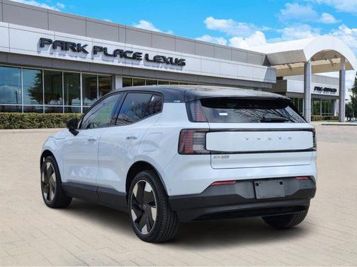 2025 Volvo EX30 Ultra Twin Motor Performance, Fully electric