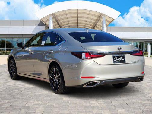 2025 Lexus ES 350 Base