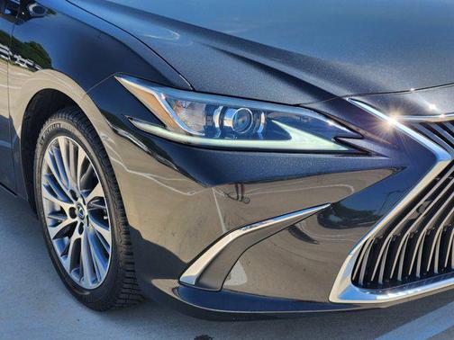 2019 Lexus ES 350 Base