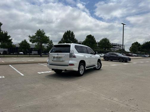 Starfire Pearl 2016 Lexus GX 460 Premium