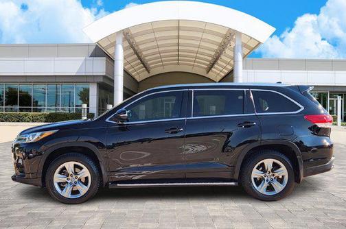 2017 Toyota Highlander Limited