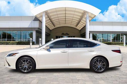 2025 Lexus ES 350 Base