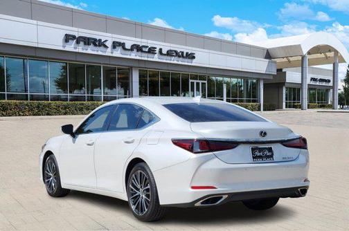 2025 Lexus ES 350 Base