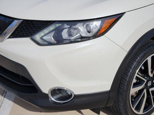 2017 Nissan Rogue Sport SL