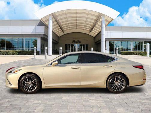 2025 Lexus ES 350 Base