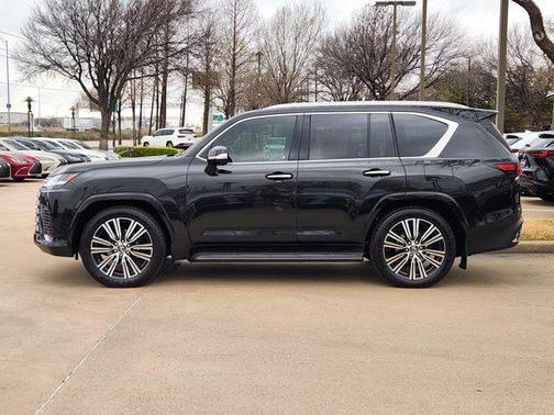 2026 Lexus LX 600 Luxury