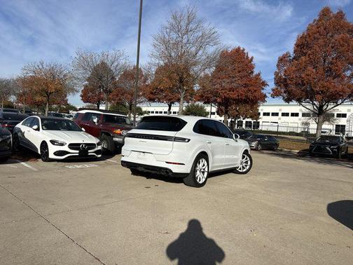 2024 Porsche Cayenne Cayenne