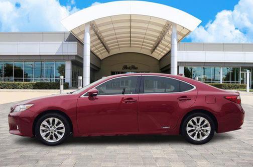 2015 Lexus ES 300h Base