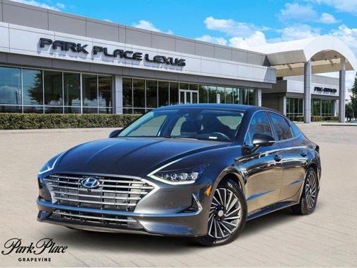 2022 Hyundai SONATA Hybrid Limited