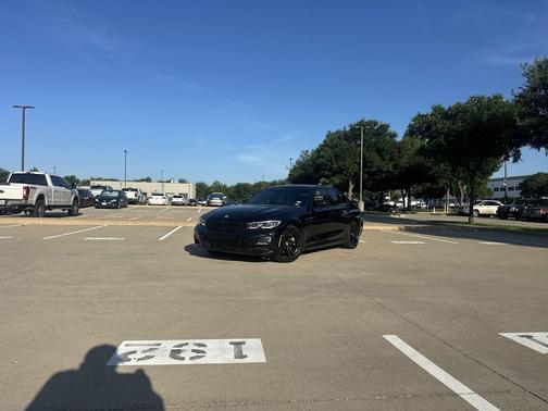 Black Sapphire Metallic 2020 BMW 330 330i