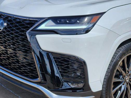 2025 Lexus LX 600 Base