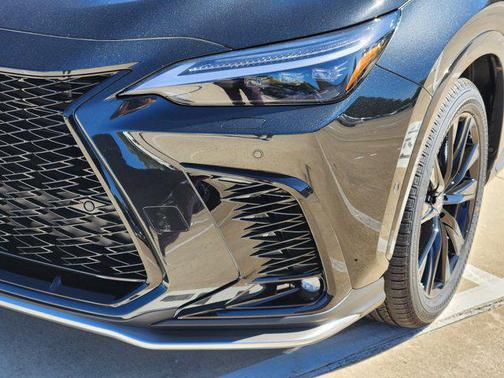 2026 Lexus NX 450h+ NX 450h+ F SPORT Handling