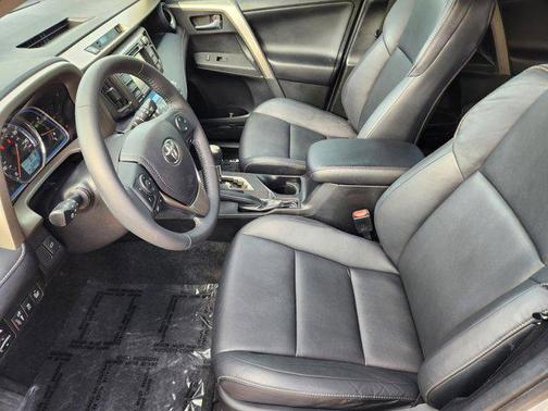 Classic Silver Metallic 2014 Toyota RAV4 Limited