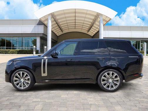 2023 Land Rover Range Rover P400 SE