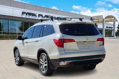2017 Honda Pilot Elite