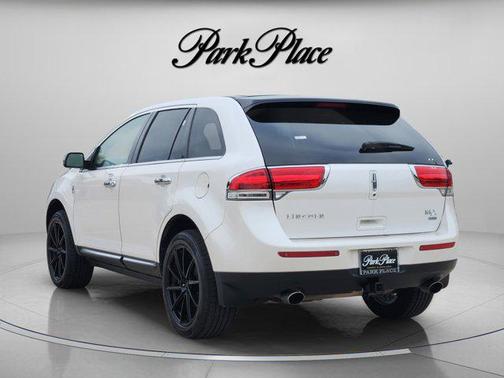 White Platinum Clearcoat Metallic 2013 Lincoln MKX Base