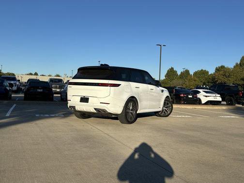 2025 Land Rover Range Rover Sport Autobiography