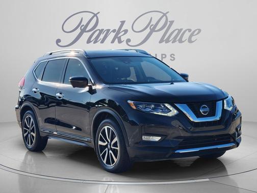 Magnetic Black 2018 Nissan Rogue SL