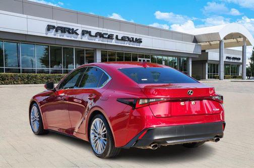 2022 Lexus IS 300 Base