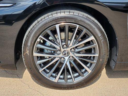 2025 Lexus ES 350 Base