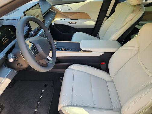 Iridium 2026 Lexus ES 350e Luxury