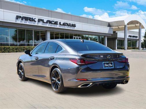 2025 Lexus ES 350 Base
