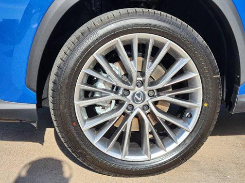 2025 Lexus NX 350 Premium