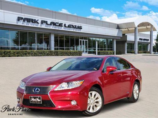 2014 Lexus ES 300h Base