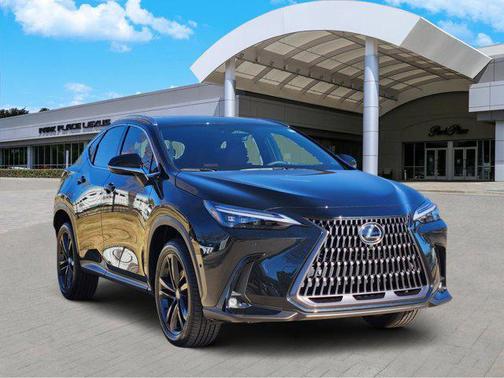 2026 Lexus NX 450h+ Luxury