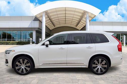 2025 Volvo XC90 B6 Ultra